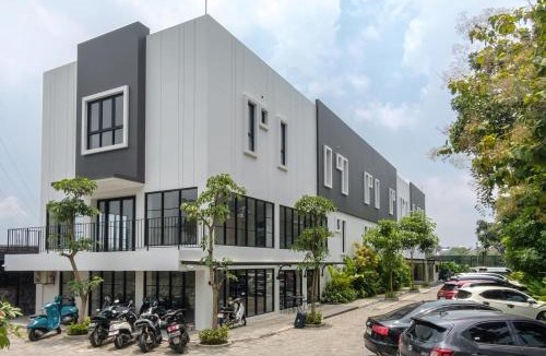 Tembalang Apartment | De Diana's Home Semarang by INNCA COLLECTION