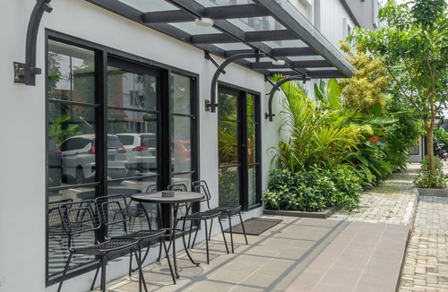 Tembalang House | De Diana’s Home Semarang by INNCA COLLECTION