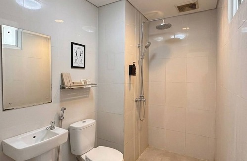 Tulungagung Hotel | De La Charis Hotel