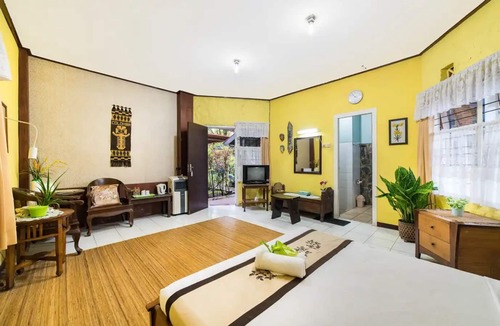 Sidomulyo House | Dedaunan Guesthouse
