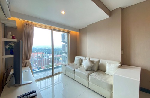 Braga Apartment | Deluxe & Well Appointed 2BR at El Royale Apartment