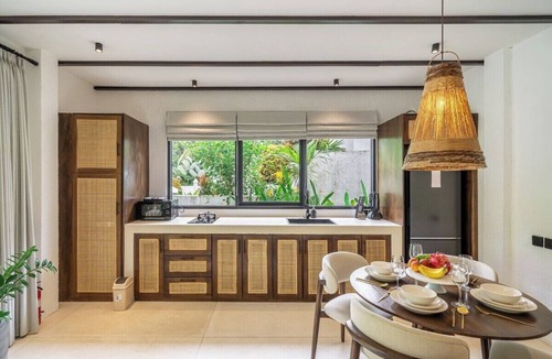 Penestanan Villa | Designer 3BR Stay in Ubud Pool Patio Garden