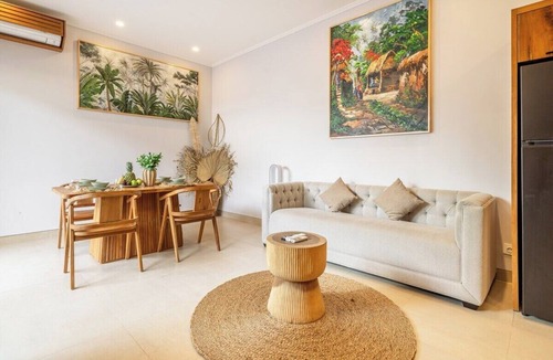 Sanur Villa | Designer 5BR in 500 m to Sanur Beach w Pool+Patio