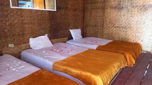 Batu Putih Cabin | Dessert Point Bungalow