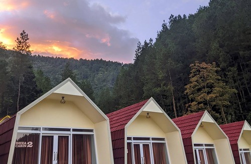 Hargomulyo Villa | Diiza Glamping Tawangmangu