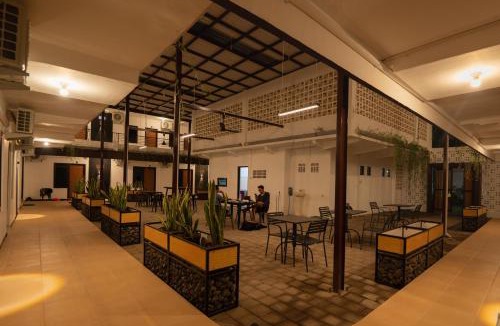 Banyuwangi Hotel | El Bakatir