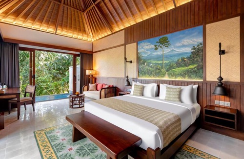 Melayang Hotel | Emana Wedari