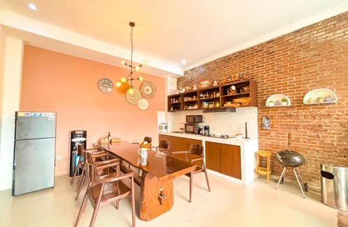 Dinoyo Villa | Emka Family Villa Malang