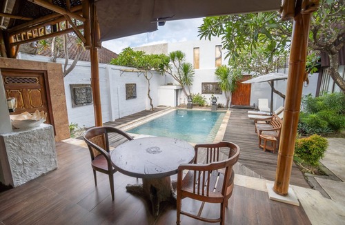Sanur Cabin | Family Cabin in Sanur, Bali - Perfect for 4 Guests