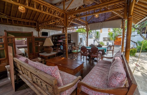 Sanur Cabin | Family Cabin in Sanur, Bali - Perfect for 4 Guests