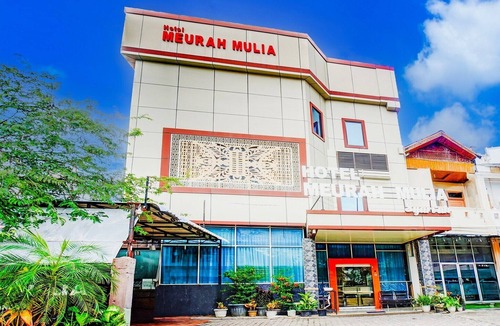 Banda Aceh House | Family Friendly Luxury Suite with Free WiFi