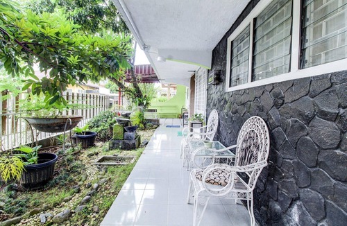 Padang House | Family Friendly Luxury Suite with Free WiFi