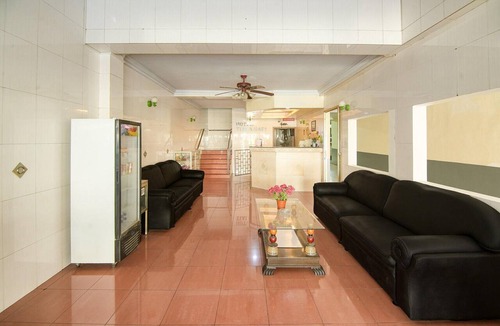 Makassar House | Family Luxury Suite W/Free WiFi and Parking