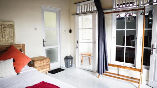 Kenderan House | Gandhi Cahyana House