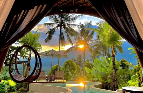 Sidemen Bed & Breakfast | Gladak di uma bali