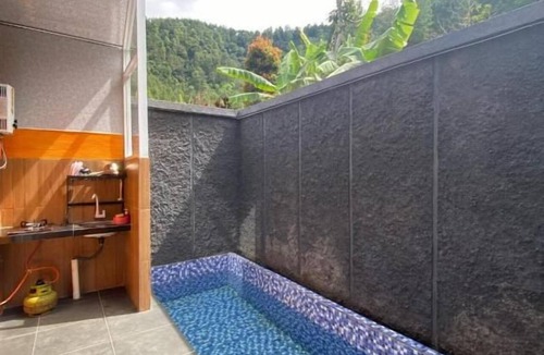 Hargomulyo Villa | Glamping Azalea Tawangmangu