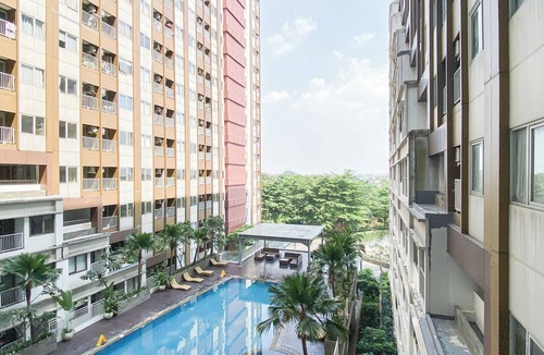 Duren Sawit Apartment | Good Neat Studio Room At Apartment Lrt City Jatibening