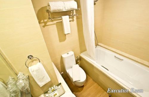 Cipaganti Hotel | Green Batara Hotel