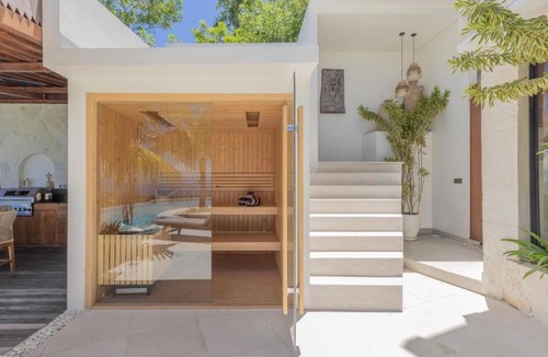 Uluwatu Villa | Highest Top ocean view villa of Uluwatu, Cinema, Gym, Sauna