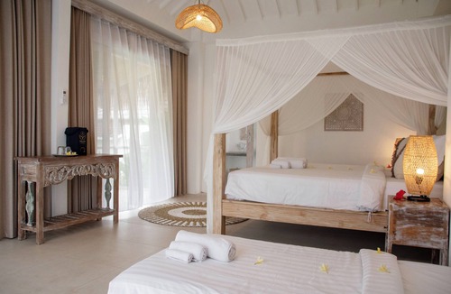 Kemenuh Hotel | Hot Stone Club Ubud