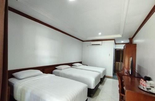 Megamendung Hotel | Hotel Bahtera PT.Pelni