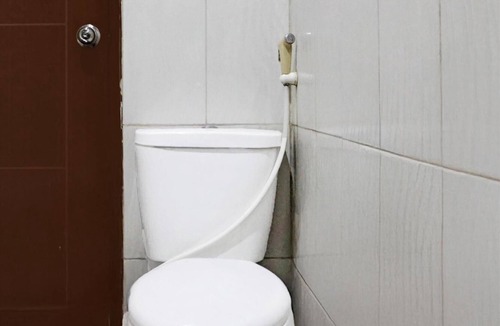 Surabaya Hotel | Hotel O 76 Gayungsari
