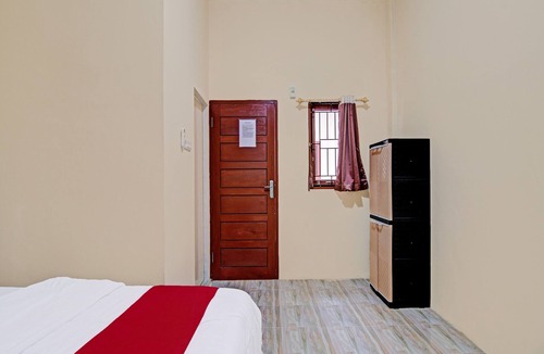 Pekanbaru Hotel | Hotel O Djasur Kost