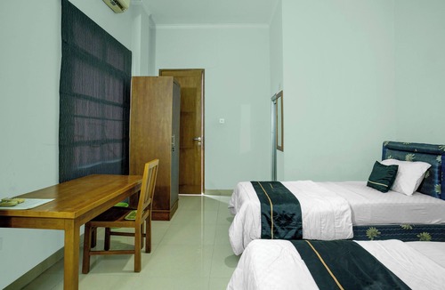 Palembang Hotel | Hotel O near Palembang Square Mall formerly Wisma Faeyza Syakira