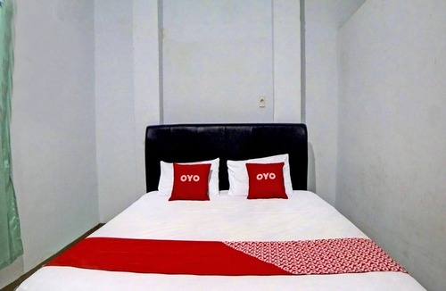 Medan Hotel | Hotel O near Universitas Negeri Medan