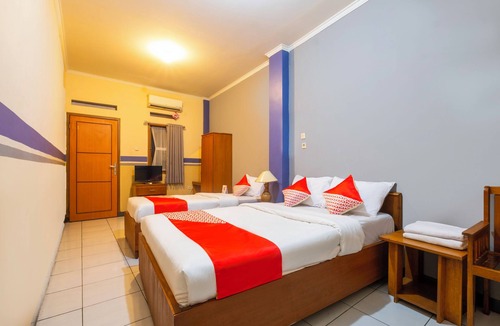 Bandung Hotel | Hotel O Riau Near Gedung Sate Formerly Patradisa