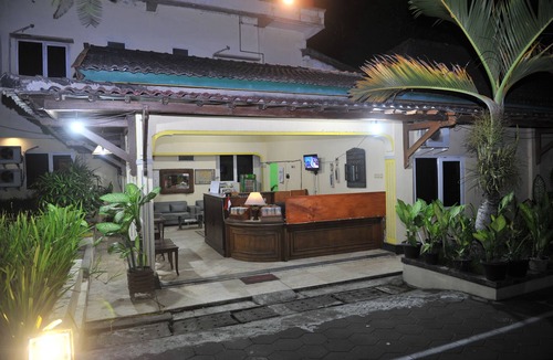 Balecatur Hotel | Hotel Queen Star