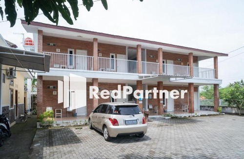 Sleman Hotel | House Acasia Syariah near Universitas Aisyiah Yogyakarta Mitra RedDoorz