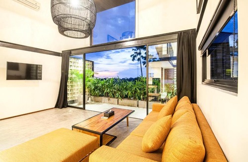 Munggu Hotel | Huge Loft 200m from the Beach