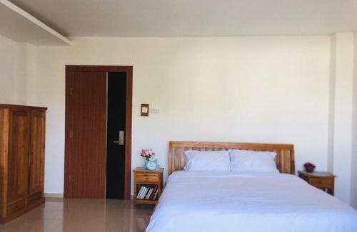 Sunset Road Villa | Inbroom31