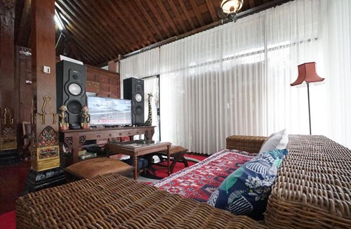 Sinduharjo House | Joglo Yudhistira