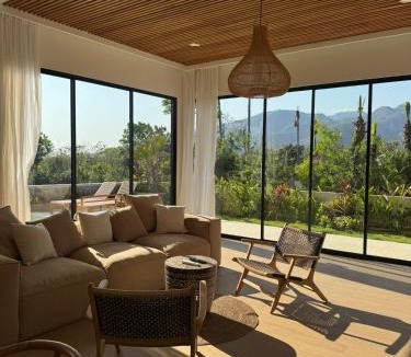 Abang Villa | Julim Flora - Eco Villa