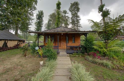 Rancabali Hotel | Kampoeng Regang By BHATARA