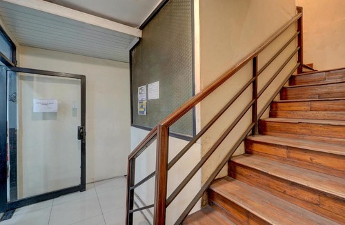 Ciputat Hotel | Kingstone Bintaro By ARBA