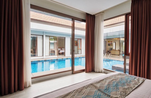 Cigadung Villa | Kirei Mountain View Villa 7 Br With Heated Pool