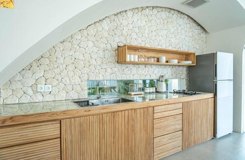Pererenan House | Kona Resort Pererenan B