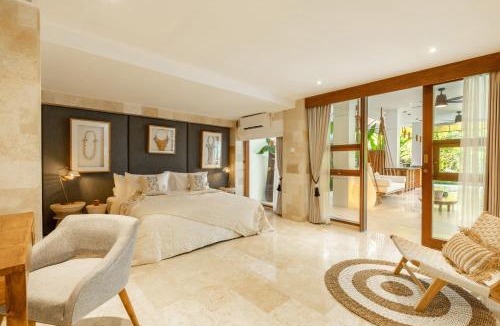 Kutuh Kaja Villa | La Bohemia Residence - 2BR Riverside Villa with Two-Tiered Waterfall Pool Fast Wi-Fi