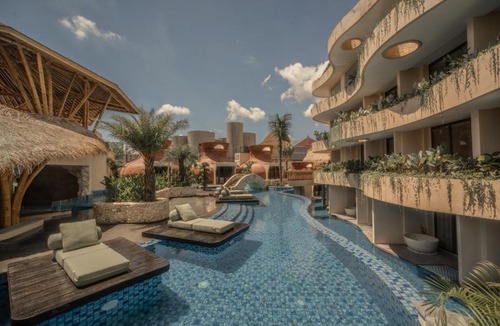 Batu Bolong Resort | La Mewali Resort Canggu by Ini Vie Hospitality