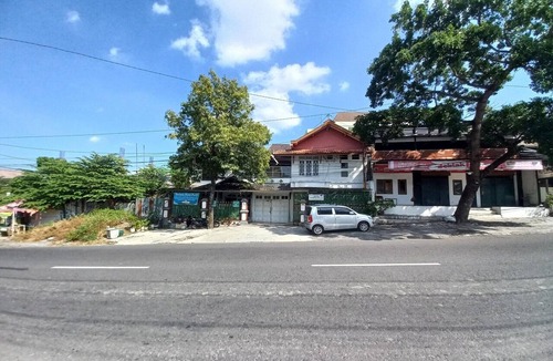 Surakarta House | La Tansa Standard Double Near UNS