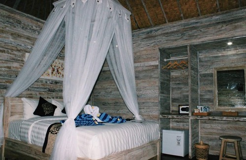 Mushroom Bay Cabin | Lanussa hill villa lembongan
