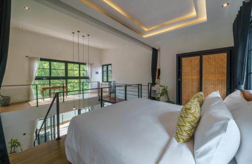 Babakan Villa | Loft Valentin : Romantic & Cozy 1 Bedroom Loft w/Pool in Canggu!