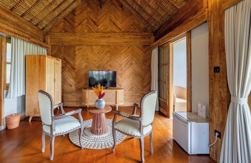 Petulu Hotel | Lokasari Retreat
