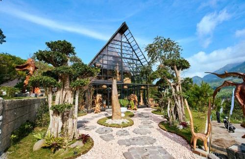 Selo Hotel | Luxcamp Selo - Merapi View by Horison