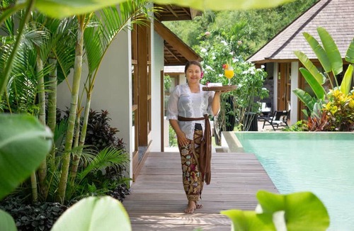 Banjar Semer House | Luxe Tropical 6BR Dream Villa in Canggu