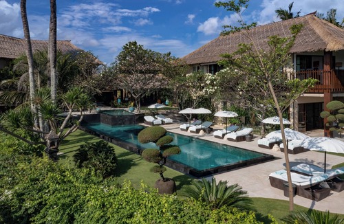 Munggu House | Luxe Vacay Villa Ambra | Chef & Staff | LVID-10