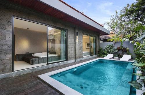 Tumbak Bayuh Villa | Luxurious 2 Bedroom Villa Noir